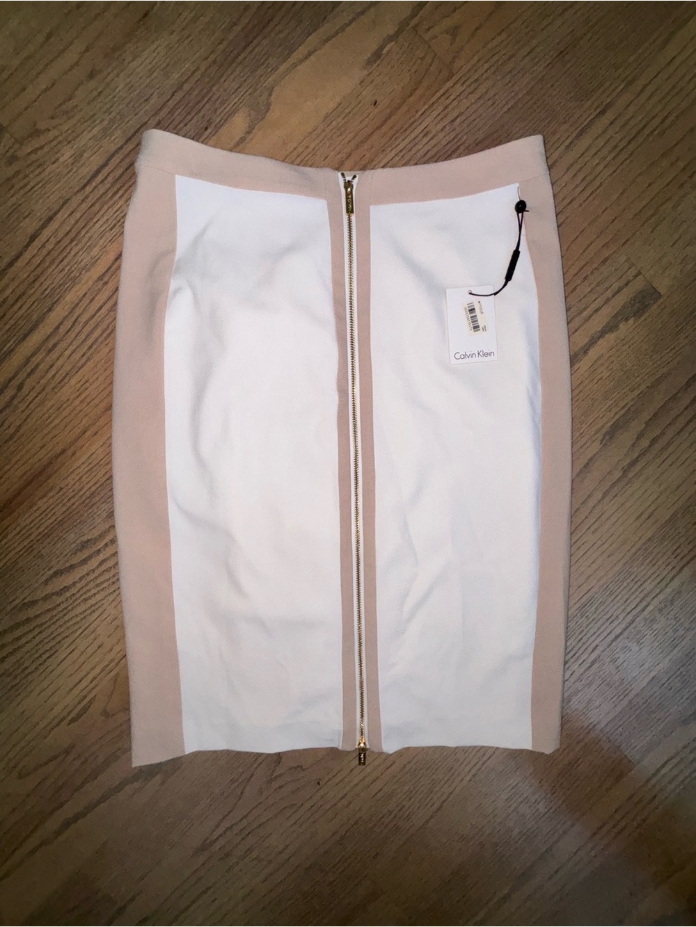 Calvin Klein White and Blush Front Zip Pencil Skirt